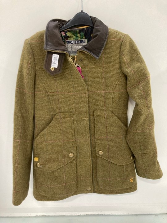 Lot 1621  
            Marchington SR14 - Parcel Delivery Only 

                
JOULES TWEED FIELD JACKET IN GREEN - UK 8 - ORIGINAL RRP: £259: LOCATION - D0