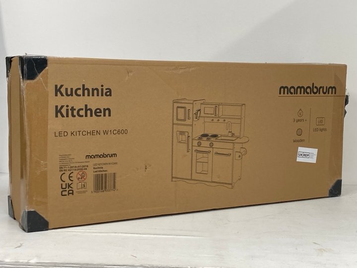 Lot 203  
            Marchington SR14 - Parcel Delivery Only 

                
MAMABRUM LED TOY KITCHEN SET - MODEL: W1C600 - ORIGINAL RRP £103: LOCATION - A6