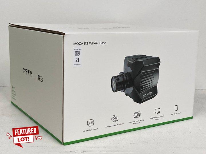 Lot 21  
            Marchington SR14 - Parcel Delivery Only 

                
XBOX MOZA R3 RACING WHEEL BASE AND PEDALS SET(SEALED) - ORIGINAL RRP £359: LOCATI...