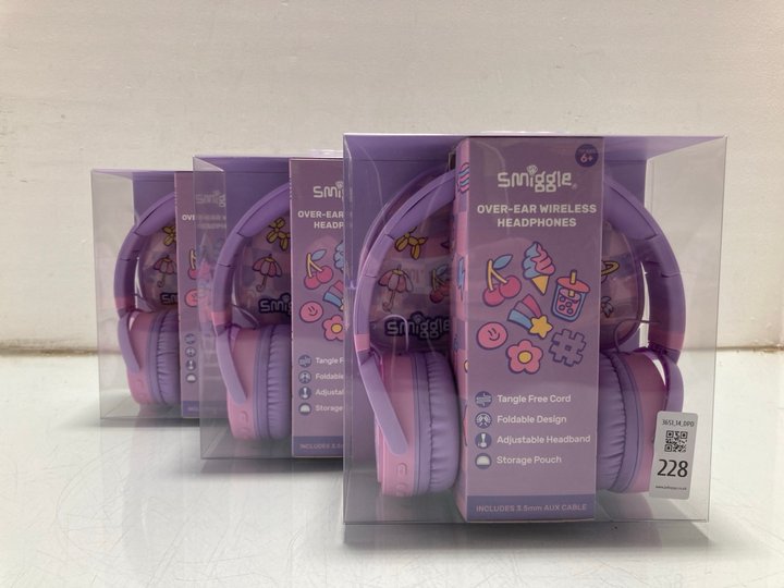 Lot 228  
            Marchington SR14 - Parcel Delivery Only 

                
3 X SMIGGLE CHILDRENS OVER EAR WIRELESS HEADPHONES: LOCATION - A8