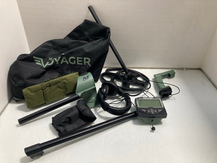 Lot 294  
            Marchington SR14 - Parcel Delivery Only 

                
X-TERRA VOYAGER METAL DETECTOR - ORIGINAL RRP £149.99: LOCATION - A11