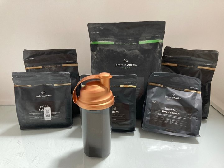 Lot 307  
            Marchington SR14 - Parcel Delivery Only 

                
QTY OF ASSORTED PROTEIN WORKS ITEMS TO INCLUDE PROTEIN WORKS DIET MEAL REPLACEMEN...