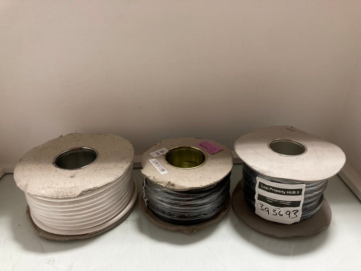 Lot 318  
            Marchington SR14 - Parcel Delivery Only 

                
3 X ASSORTED SPOOLS OF WIRE TO INCLUDE RR KABEL3184Y H05VV-F BS EN 50525-2-11 50M...