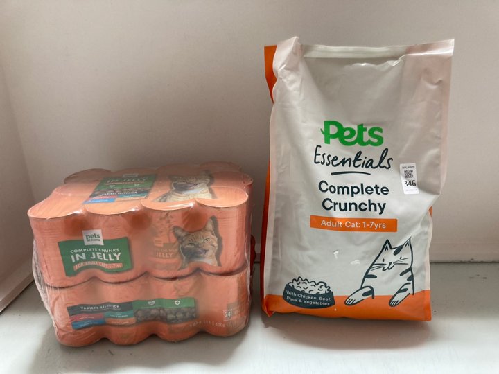 Lot 346  
            Marchington SR14 - Parcel Delivery Only 

                
PETS ESSENTIALS COMPLETE CRUNCHY ADULT CAT FOOD 4KG - BBE: DEC 2026 TO INCLUDE QT...