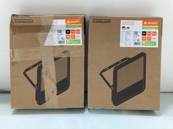 Lot 376  
            Marchington SR14 - Parcel Delivery Only 

                
2 X LEDVANCE 100W 840 15OOOIM FLOODLIGHTS IN BLACK - COMBINED ORIGINAL RRP £350: ...