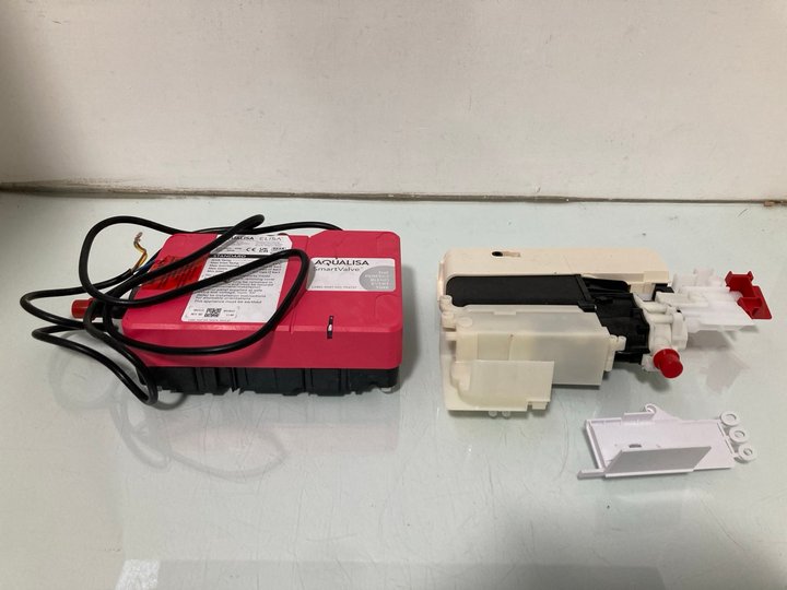 Lot 389  
            Marchington SR14 - Parcel Delivery Only 

                
AQUALISA ELECTRIC SHOWER UNIT TO INCLUDE AQUALISA SMARTVALVE - COMBINED ORIGINAL ...