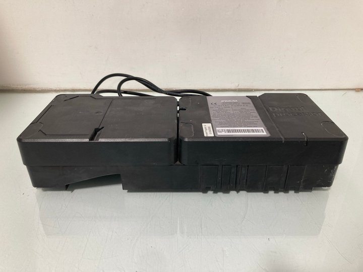 Lot 390  
            Marchington SR14 - Parcel Delivery Only 

                
AQUALISA DIGITAL PUMPED PROCESSOR - ORIGINAL RRP £700: LOCATION - A16