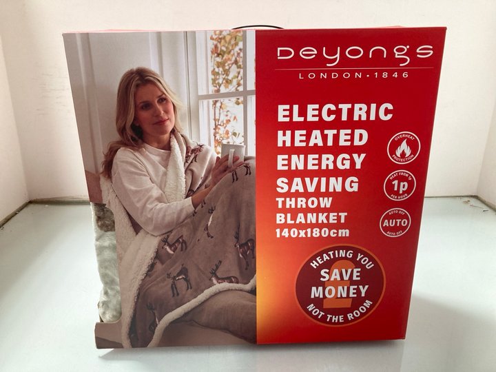Lot 393  
            Marchington SR14 - Parcel Delivery Only 

                
DEYONGS ELECTRIC HEATED ENERGY SAVING THROW BLANKET IN DEER PRINT - ORIGINAL RRP ...
