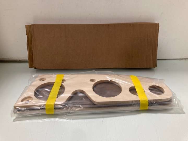 Lot 402  
            Marchington SR14 - Parcel Delivery Only 

                
AUSTIN HEALEY WOODEN LEFTHAND DASH IN WALNUT - MODEL: DAS146 - ORIGINAL RRP £255....