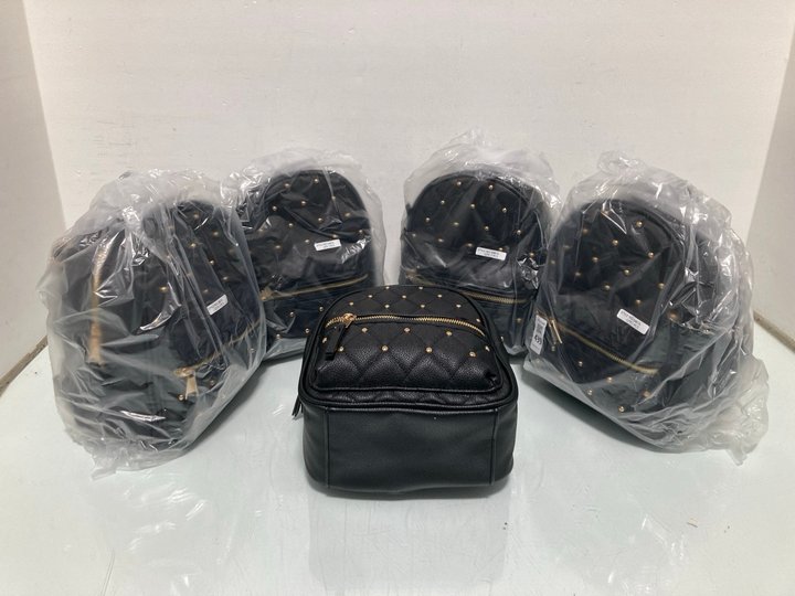 Lot 439  
            Marchington SR14 - Parcel Delivery Only 

                
6 X CLAIRE'S SMALL BLACK AND GOLD DESIGN LEATHER SHOULDER BAGS: LOCATION - B21