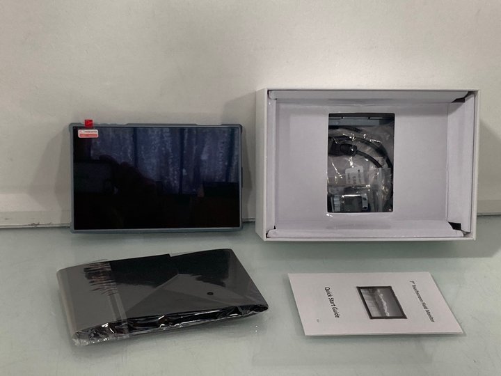 Lot 522  
            Marchington SR14 - Parcel Delivery Only 

                
FEELWORLD FW759 PRO 7 INCH SLIM CAMERA MONITOR: LOCATION - B17