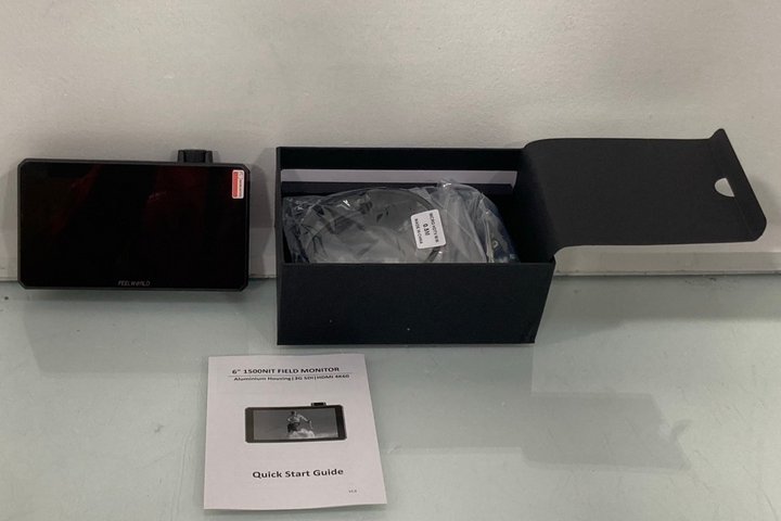 Lot 524  
            Marchington SR14 - Parcel Delivery Only 

                
FEELWORLD SC6 CAMERA FIELD MONITOR - ORIGINAL RRP £149: LOCATION - B17