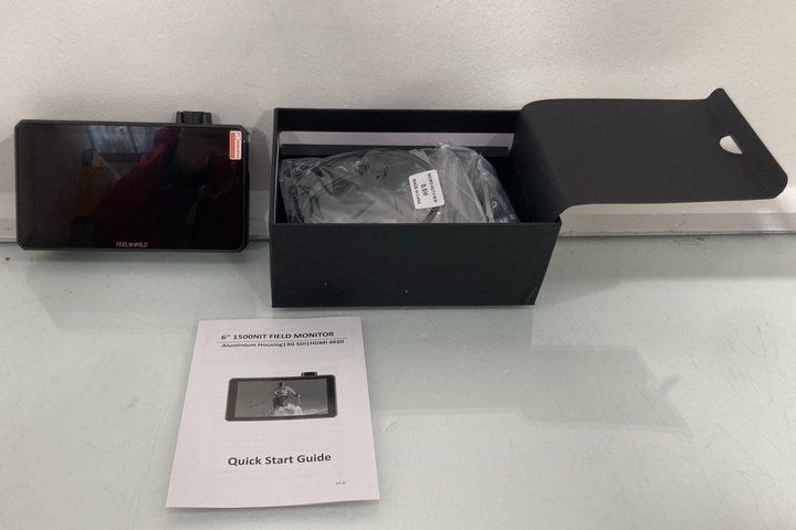 Lot 525  
            Marchington SR14 - Parcel Delivery Only 

                
FEELWORLD SC6 CAMERA FIELD MONITOR - ORIGINAL RRP £149: LOCATION - B17