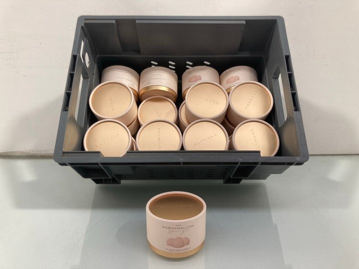 Lot 560  
            Marchington SR14 - Parcel Delivery Only 

                
20 X CLOMANA BEAUTY MINI MARSHMALLOW SPONGES FOR UNDER EYE CONCEALER, POWDER & PR...