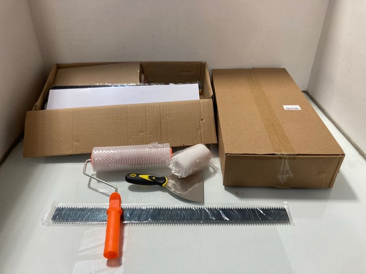 Lot 579  
            Marchington SR14 - Parcel Delivery Only 

                
2 X SELF-LEVELLING CEMENT TOOL KIT - COMBINED ORIGINAL RRP £113.98: LOCATION - B15