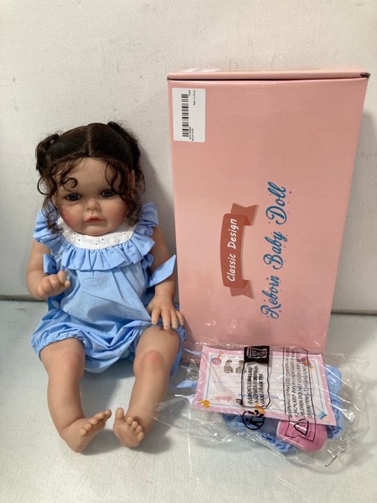 Lot 655  
            Marchington SR14 - Parcel Delivery Only 

                
2 X CLASSIC DESIGN REBORN BABY DOLLS: LOCATION - B11