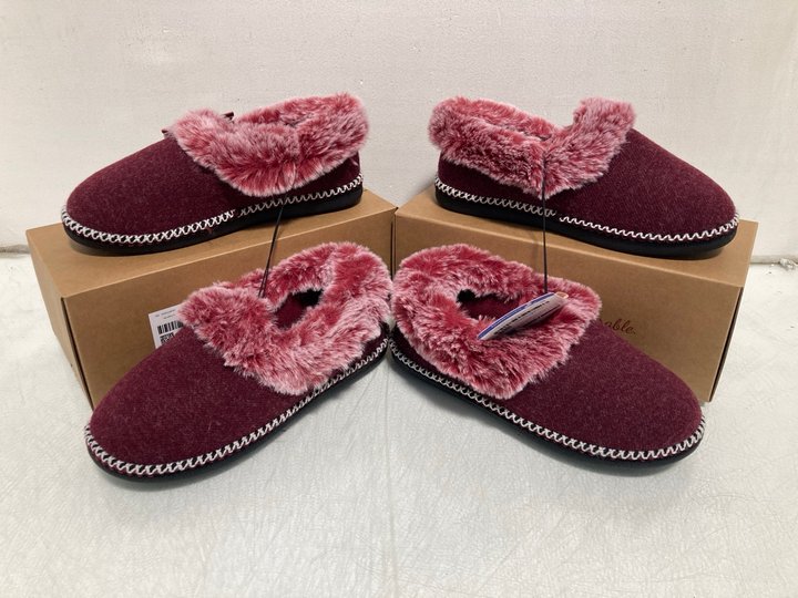 Lot 709  
            Marchington SR14 - Parcel Delivery Only 

                
2 X EVERFOAM WOMENS MEMORY FOAM SLIPPERS IN BURGUNDY UK SIZE 7: LOCATION - B7