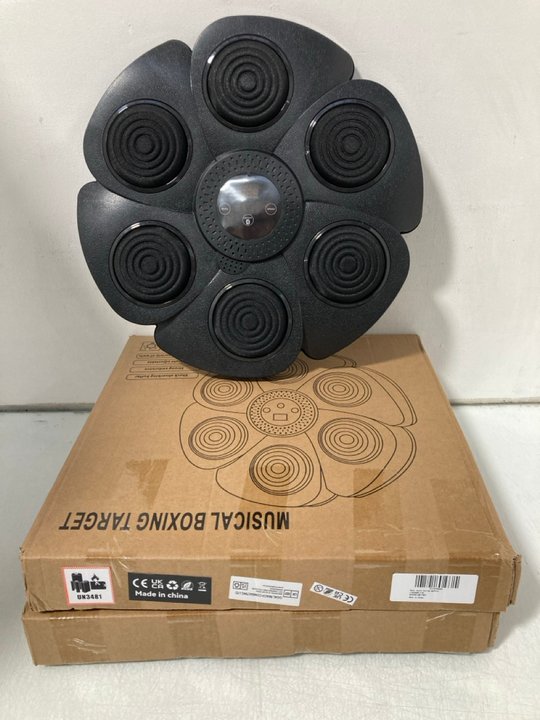 Lot 719  
            Marchington SR14 - Parcel Delivery Only 

                
4 X MUSICAL BOXING TARGETS: LOCATION - B7