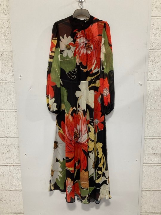 Lot 726  
            Marchington SR14 - Parcel Delivery Only 

                
PHASE EIGHT EVE FLORAL DRESS IN MULTI - UK 16 - ORIGINAL RRP £169: LOCATION - B6