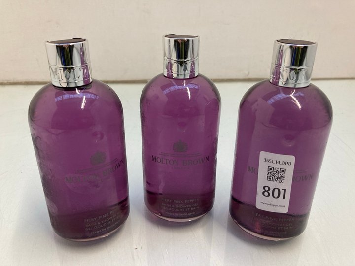 Lot 801  
            Marchington SR14 - Parcel Delivery Only 

                
3 X MOLTON BROWN 300ML FIERY PINK PEPPER BATH & SHOWER GELS: LOCATION - B2