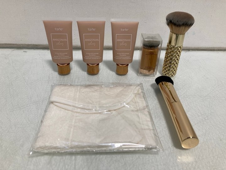 Lot 823  
            Marchington SR14 - Parcel Delivery Only 

                
7 X ASSORTED BEAUTY PRODUCTS TO INCLUDE 3 X TARTE AMAZONIAN CLAY 16-HOUR FULL COV...