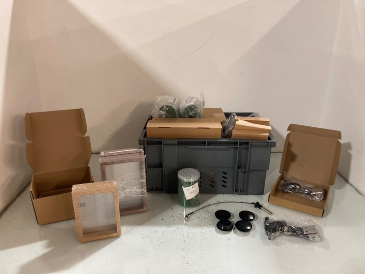 Lot 867  
            Marchington SR14 - Parcel Delivery Only 

                
QTY OF ASSORTED ITEMS TO INCLUDE 3 X BOXES OF 80 BOUTONNIERES SAFETY PINS: LOCATI...