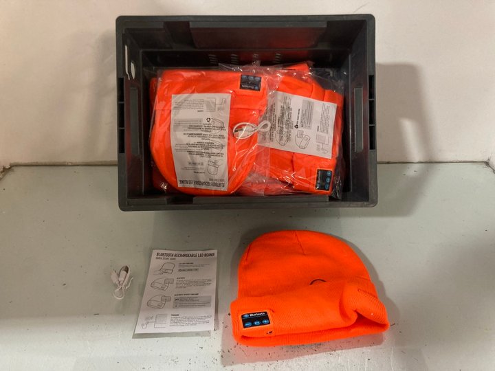 Lot 870  
            Marchington SR14 - Parcel Delivery Only 

                
QTY OF BLUETOOTH RECHARGEABLE LED BEANIES IN ORANGE: LOCATION - C1