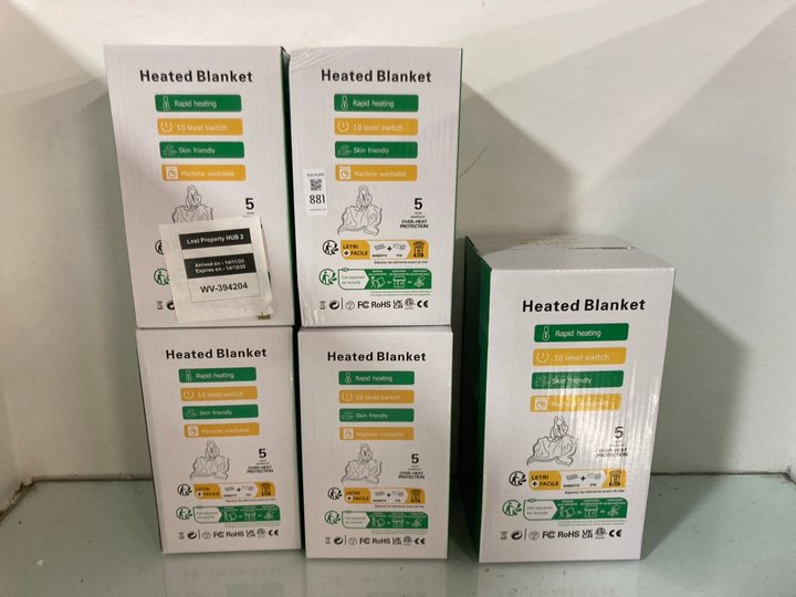 Lot 881  
            Marchington SR14 - Parcel Delivery Only 

                
5 X HEATED BLANKETS IN DARK GREY - 130 X 160CM: LOCATION - C2