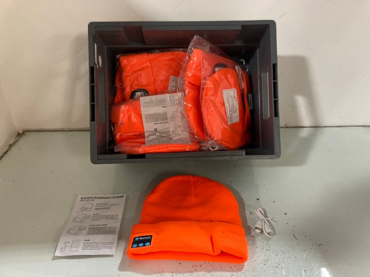 Lot 889  
            Marchington SR14 - Parcel Delivery Only 

                
QTY OF BLUETOOTH RECHARGEABLE LED BEANIES IN ORANGE: LOCATION - C2