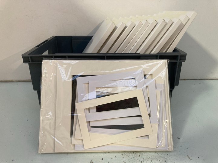 Lot 893  
            Marchington SR14 - Parcel Delivery Only 

                
QTY OF KATIMI 25PCS PICTURE MOUNTS FOR FRAMES IN ASSORTED SIZES: LOCATION - C2