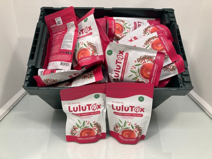 Lot 969  
            Marchington SR14 - Parcel Delivery Only 

                
QTY OF LULUTOX CLEANSE/ENERGY/BALANCE PEACH FLAVOUR TEA HERBAL SUPPLEMENT - BBE: ...