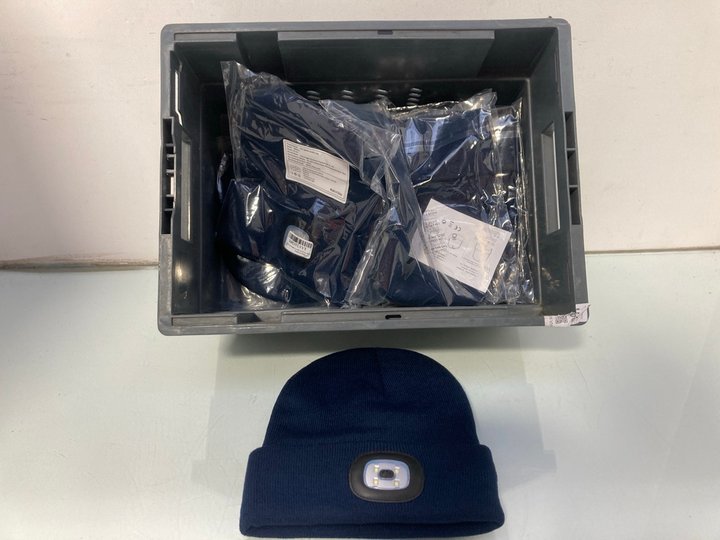 Lot 976  
            Marchington SR14 - Parcel Delivery Only 

                
QTY OF LED BEANIES IN NAVY: LOCATION - C8