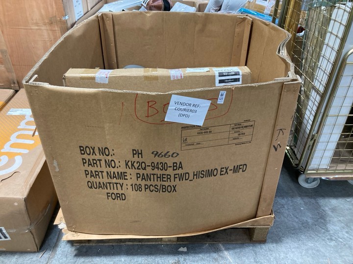Lot 127  
            Marchington SR15 - Delivery or Collection 

                
PALLET OF ASSORTED ITEMS TO INCLUDE TARGET HYPERSPACE SURROUND & BOARD BUNDLE: LO...