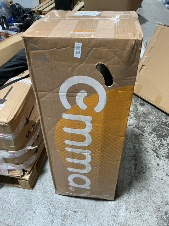 Lot 231  
            Marchington SR15 - Delivery or Collection 

                
EMMA DOUBLE MATTRESS - SIZE 135 X 190CM: LOCATION - A4