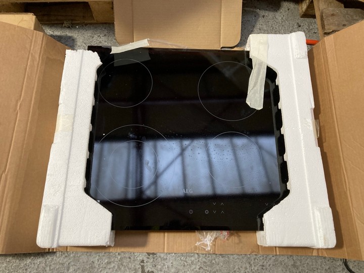 Lot 255  
            Marchington SR15 - Delivery or Collection 

                
AEG 4 ZONE ELECTRIC INDUCTION HOB: LOCATION - A5