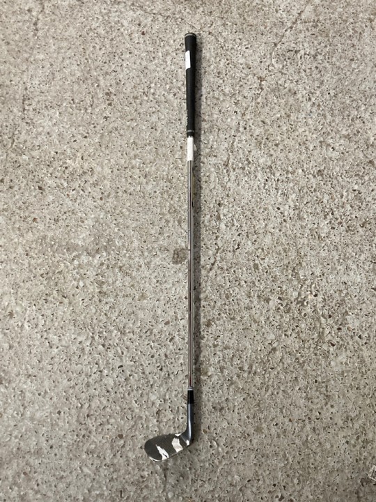 Lot 2  
            Marchington SR15 - Delivery or Collection 

                
GOLF PRIDE DYNAMIC GOLD CLEVELAND RTX 4 GOLF WEDGE: LOCATION - A1