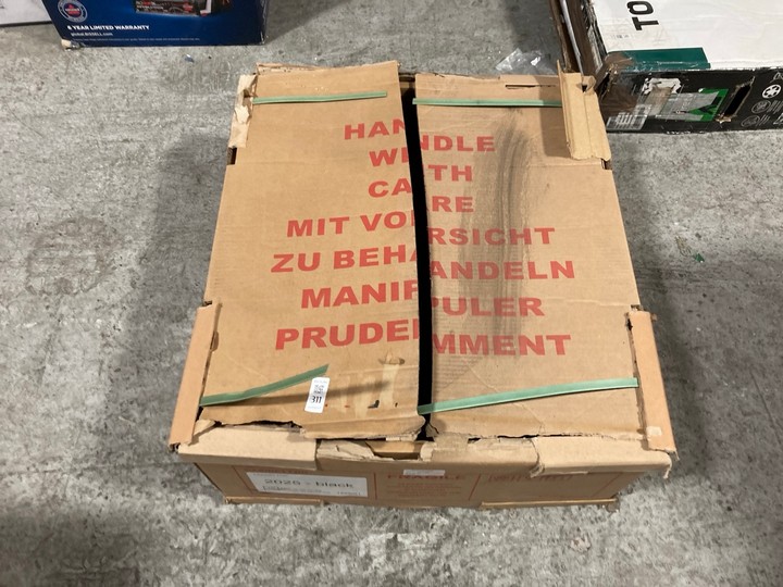 Lot 311  
            Marchington SR15 - Delivery or Collection 

                
BLACK METAL CABINET: LOCATION - AR17