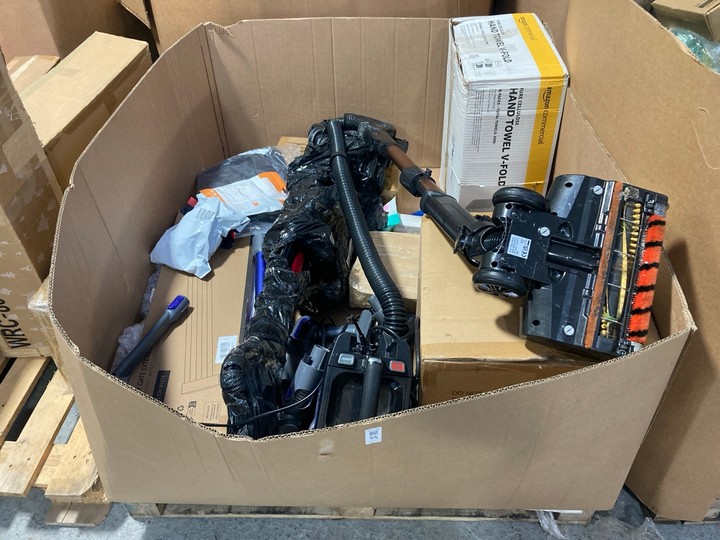 Lot 55  
            Marchington SR15 - Delivery or Collection 

                
PALLET OF ASSORTED ITEMS TO INCLUDE SHARK NZ801UK CLASSIC ANTI HAIR WRAP UPRIGHT ...