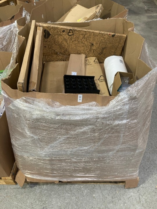 Lot 61  
            Marchington SR15 - Delivery or Collection 

                
PALLET OF ASSORTED ITEMS TO INCLUDE WOOD POSTER FRAME IN BLACK: LOCATION - B1 (KE...