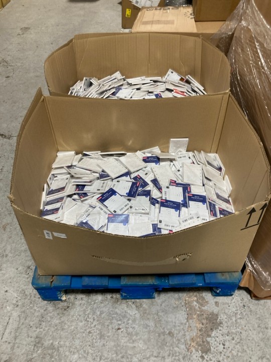 Lot 91  
            Marchington SR15 - Delivery or Collection 

                
PALLET OF FILOFAX WEEK ON TWO PAGES 2025 DIARY REFILL: LOCATION - B2