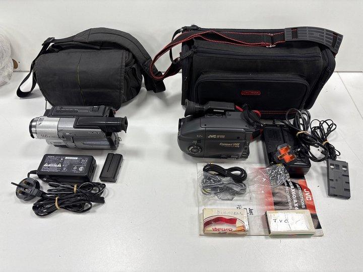 Lot 156  
            Marchington - Parcel Delivery Only 

                
BOX OF X4 ASSORTED CAMCORDERS. (TO INCLUDE JVC VIDEOMOVIE GR-AX40 & SONY HANDYCAM...