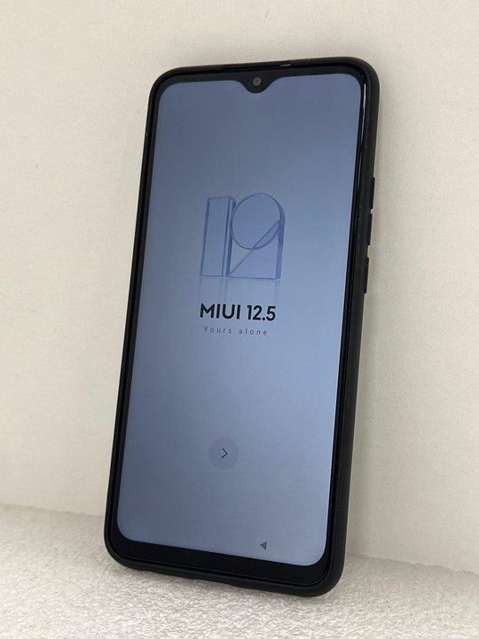 Lot 37  
            Marchington - Parcel Delivery Only 

                
XIAOMI REDMI 9 64GB SMARTPHONE IN CARBON GRAY: MODEL NO M2004J19AG (WITH CASE) [J...