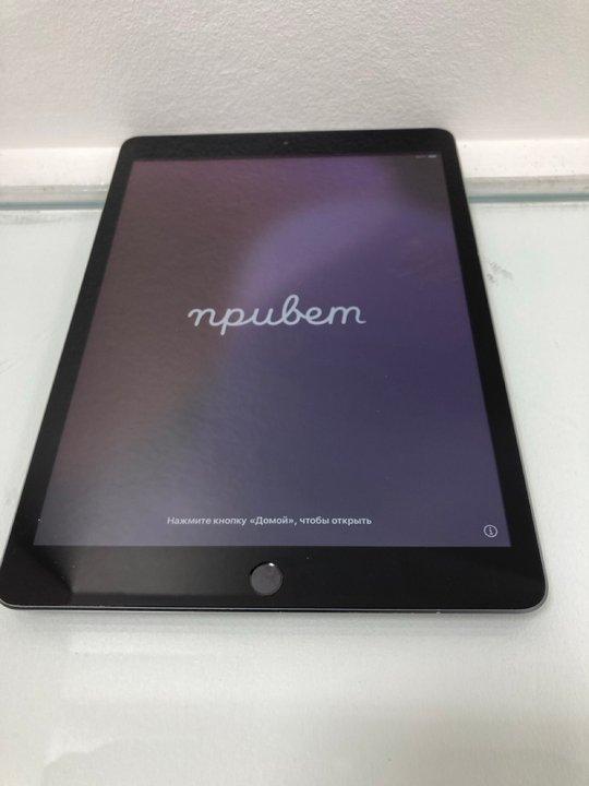 Lot 59  
            Marchington - Parcel Delivery Only 

                
APPLE IPAD 8TH GEN 128GB TABLET WITH WIFI IN SPACE GRAY: MODEL NO A2270 (UNIT ONL...