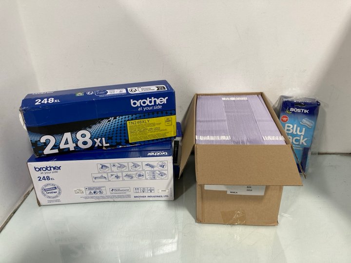 Lot 1004  
            Marchington SR12 - Parcel Delivery Only 

                
QTY OF ASSORTED ITEMS TO INCLUDE BOX OF BOSTIK BLU TACK: LOCATION - E15