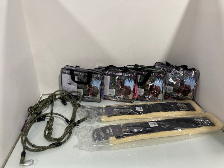 Lot 1013  
            Marchington SR12 - Parcel Delivery Only 

                
QTY OF ASSORTED HORSE ITEMS TO INCLUDE 2 X QHP DRESSAGE ONTARIO GIRTHS - SIZE 45C...