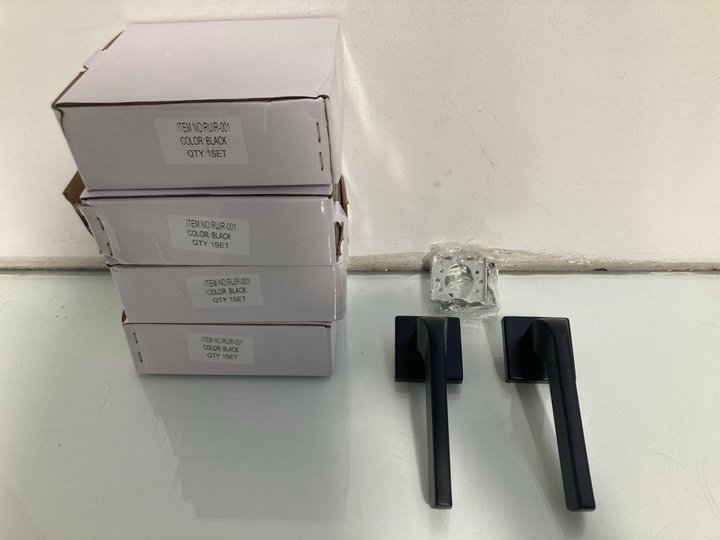 Lot 102  
            Marchington SR12 - Parcel Delivery Only 

                
4X MATT BLACK DOOR HANDLE KIT: LOCATION - J3