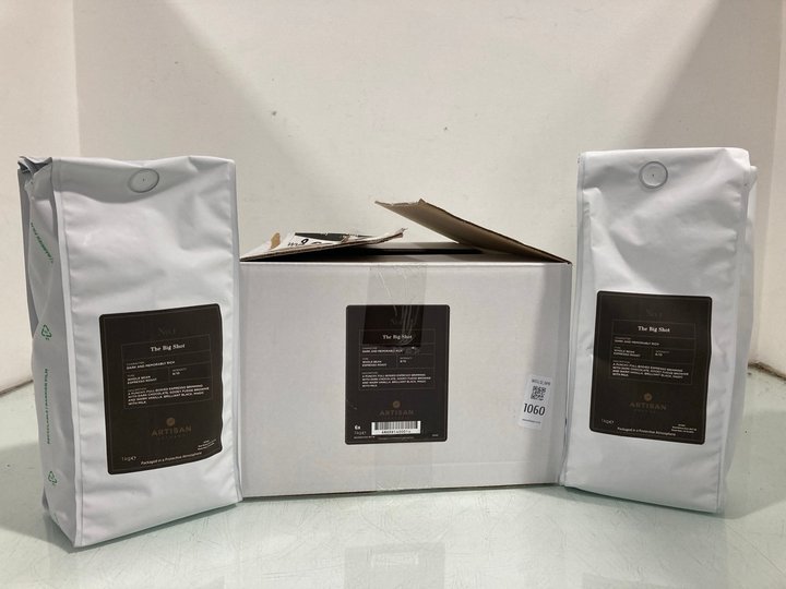 Lot 1060  
            Marchington SR12 - Parcel Delivery Only 

                
BOX OF THE BIG SHOT 1KG COFFEE BEANS - BBE 10/26: LOCATION - E12