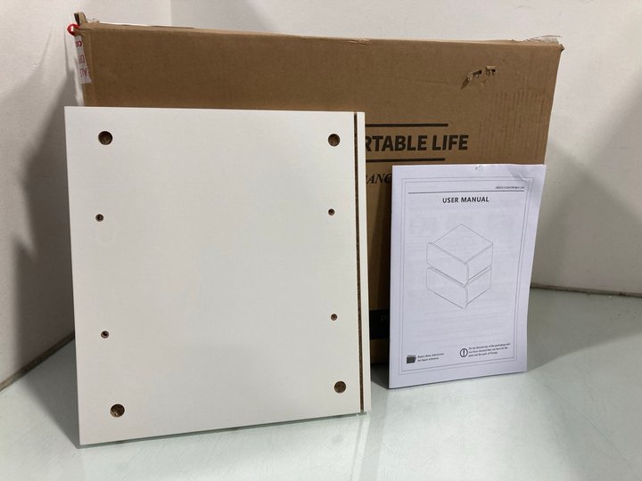 Lot 1064  
            Marchington SR12 - Parcel Delivery Only 

                
2 DRAWER BEDSIDE TABLE IN WHITE: LOCATION - E12