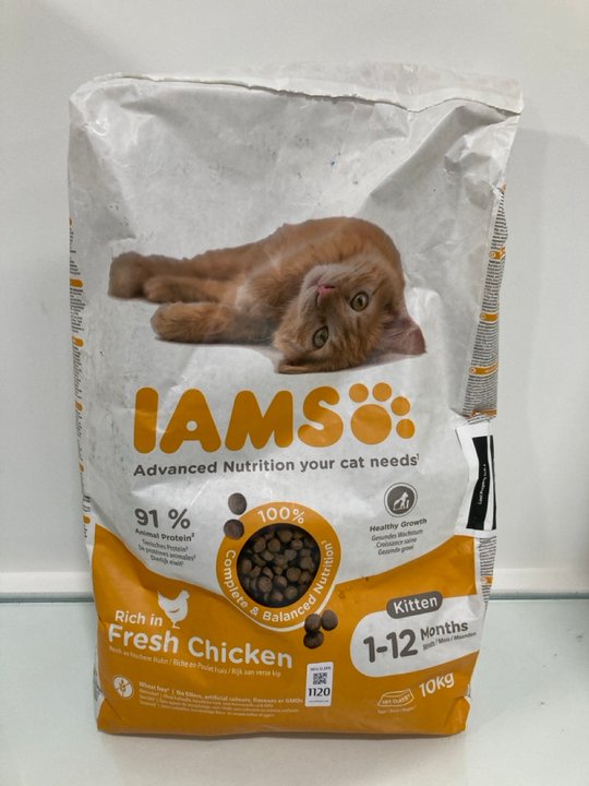 Lot 1120  
            Marchington SR12 - Parcel Delivery Only 

                
IAMS DRY CAT FOOD IN FRESH CHICKEN 10KG - BB: 09/27: LOCATION - E9