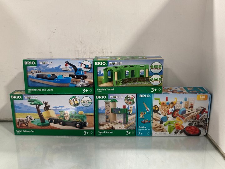 Lot 1129  
            Marchington SR12 - Parcel Delivery Only 

                
QTY OF ASSORTED BRIO TOY SETS TO INCLUDE FREIGHT SHIP AND CRANE: LOCATION - E8